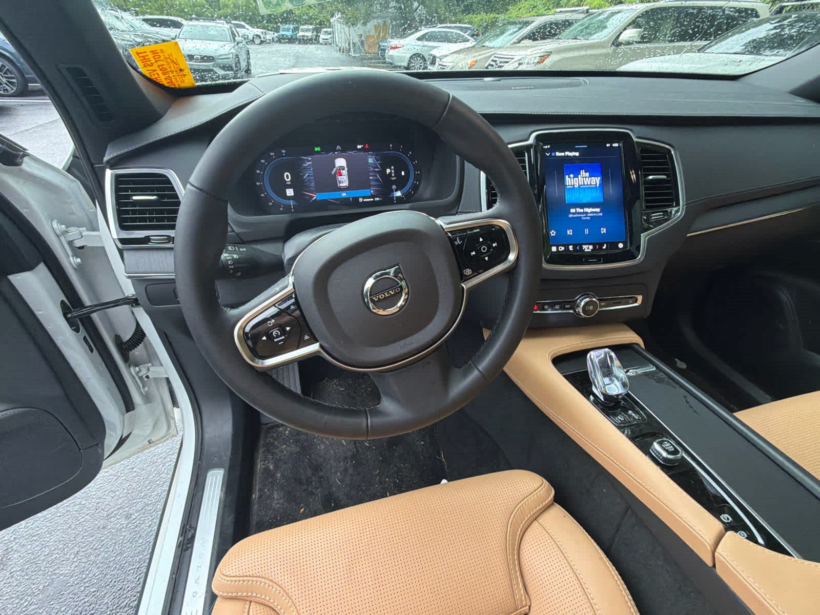 Used 2024 Volvo XC90 B6 Ultimate AWD/4WD image 30