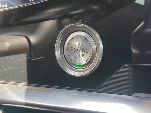 Used 2024 Chevrolet Corvette Stingray Convertible w/ Z51 Performance Package RWD image 29