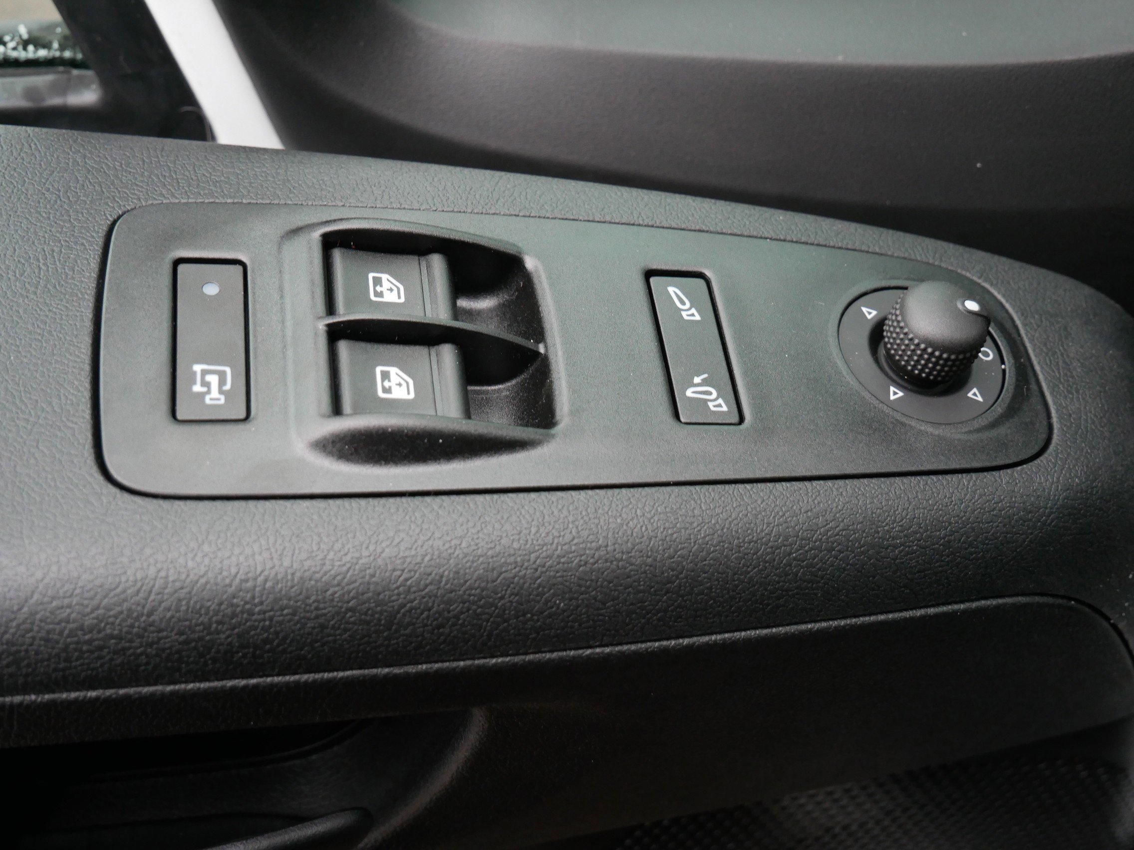 New 2026 RAM ProMaster 2500 w/ Convenience Group image 13