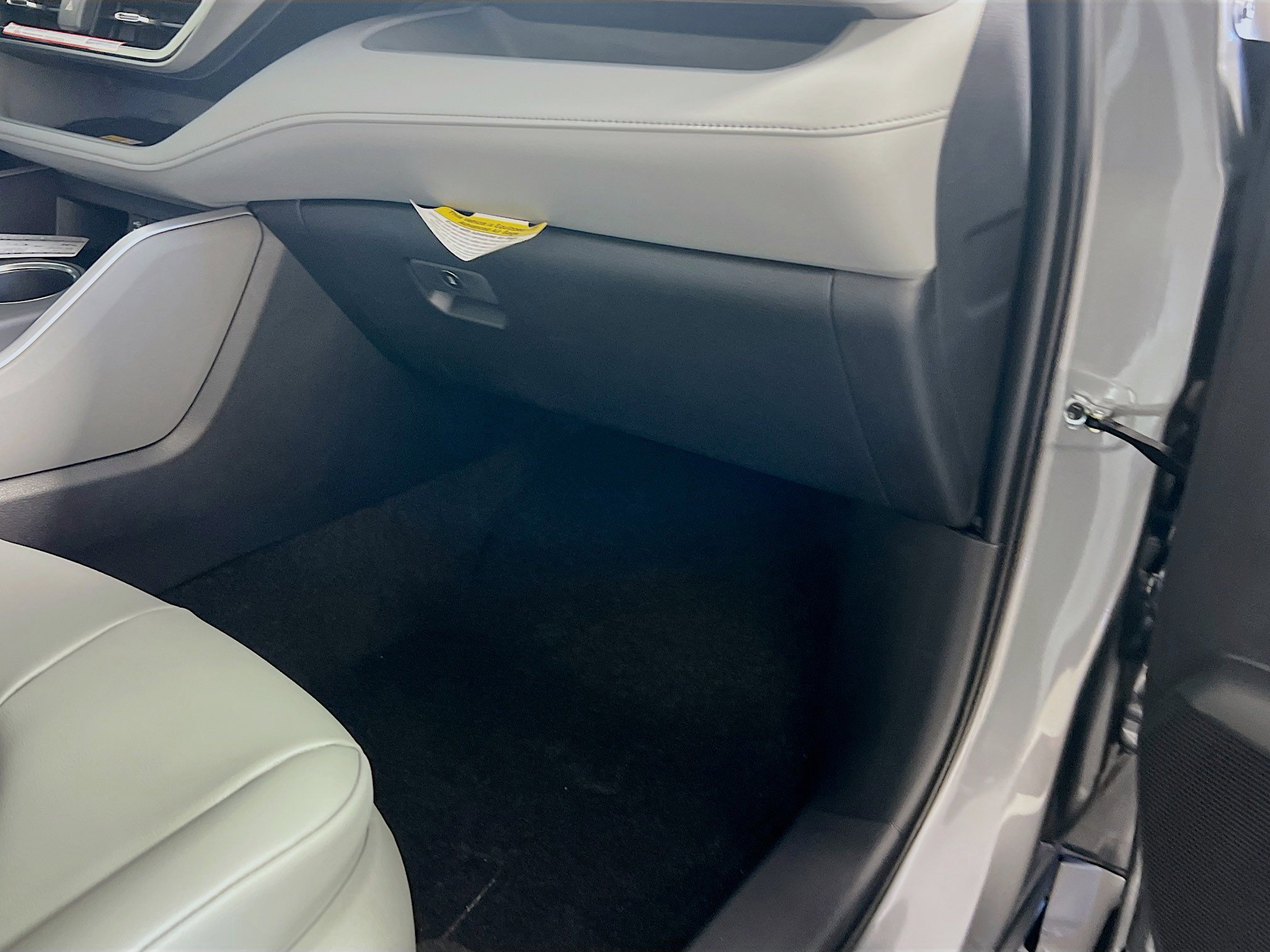 Used 2025 Toyota Highlander XLE image 35