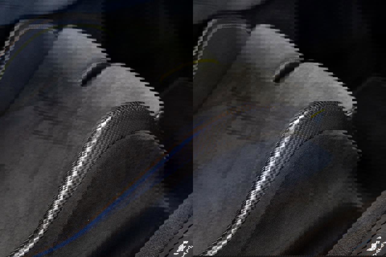 Used 2023 Aston Martin V8 Vantage Coupe image 16