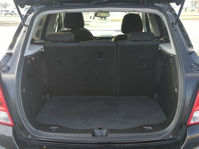 Used 2018 Chevrolet Trax LS image 16