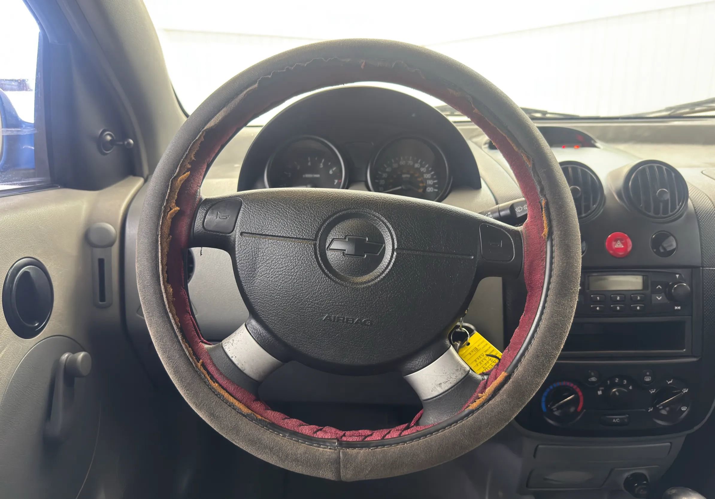 Used 2004 Chevrolet Aveo Hatchback image 18