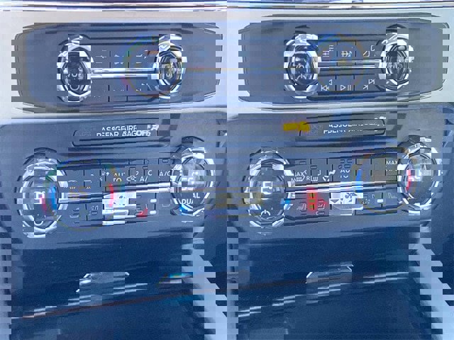 Used 2022 Ford F250 Lariat w/ Black Appearance Package image 61