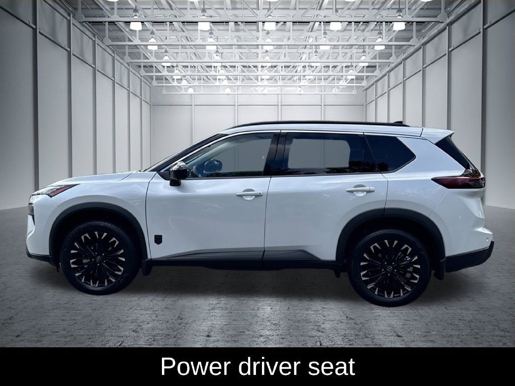 Certified 2026 Nissan Rogue Dark Armor FWD image 4