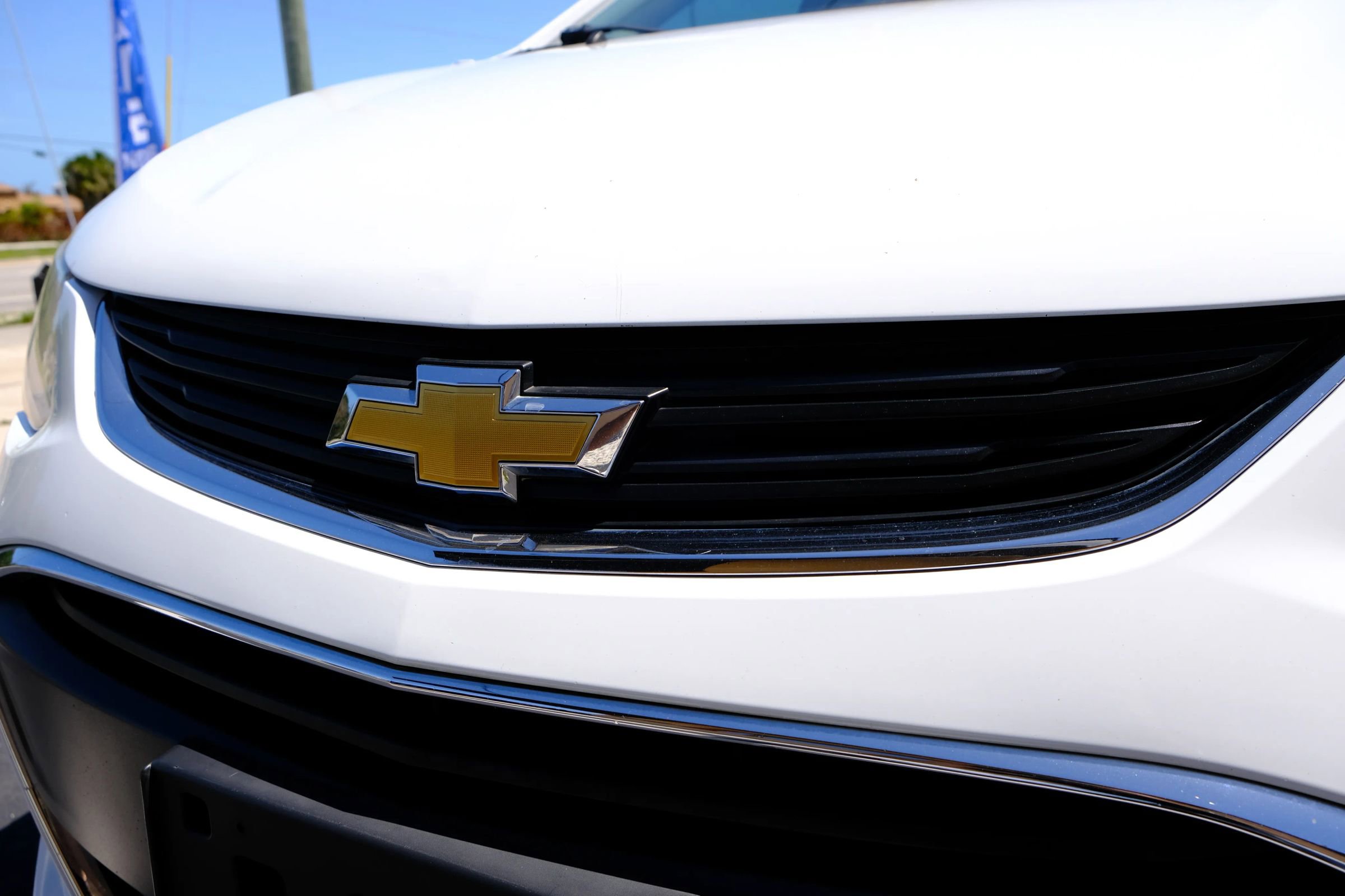 Used 2018 Chevrolet Sonic Premier w/ Driver Confidence Package FWD image 11