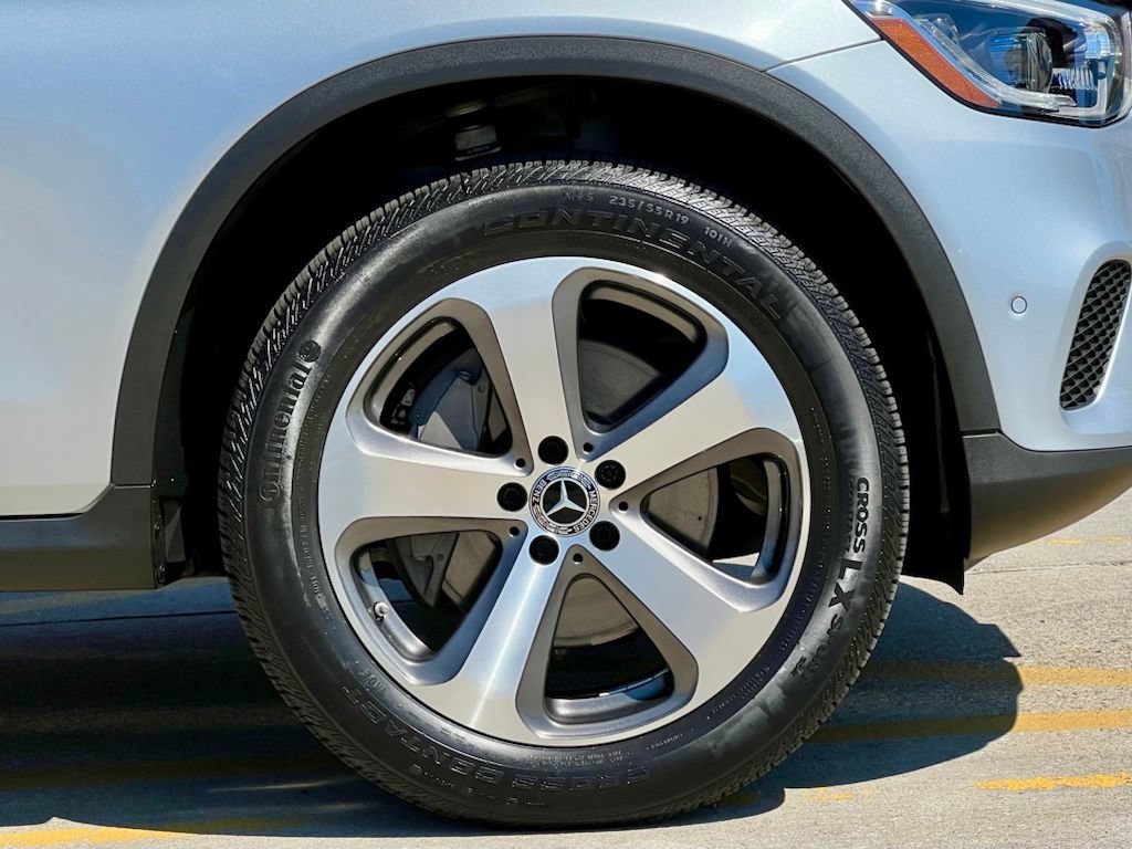 Certified 2023 Mercedes-Benz GLC 300 4MATIC Coupe image 11