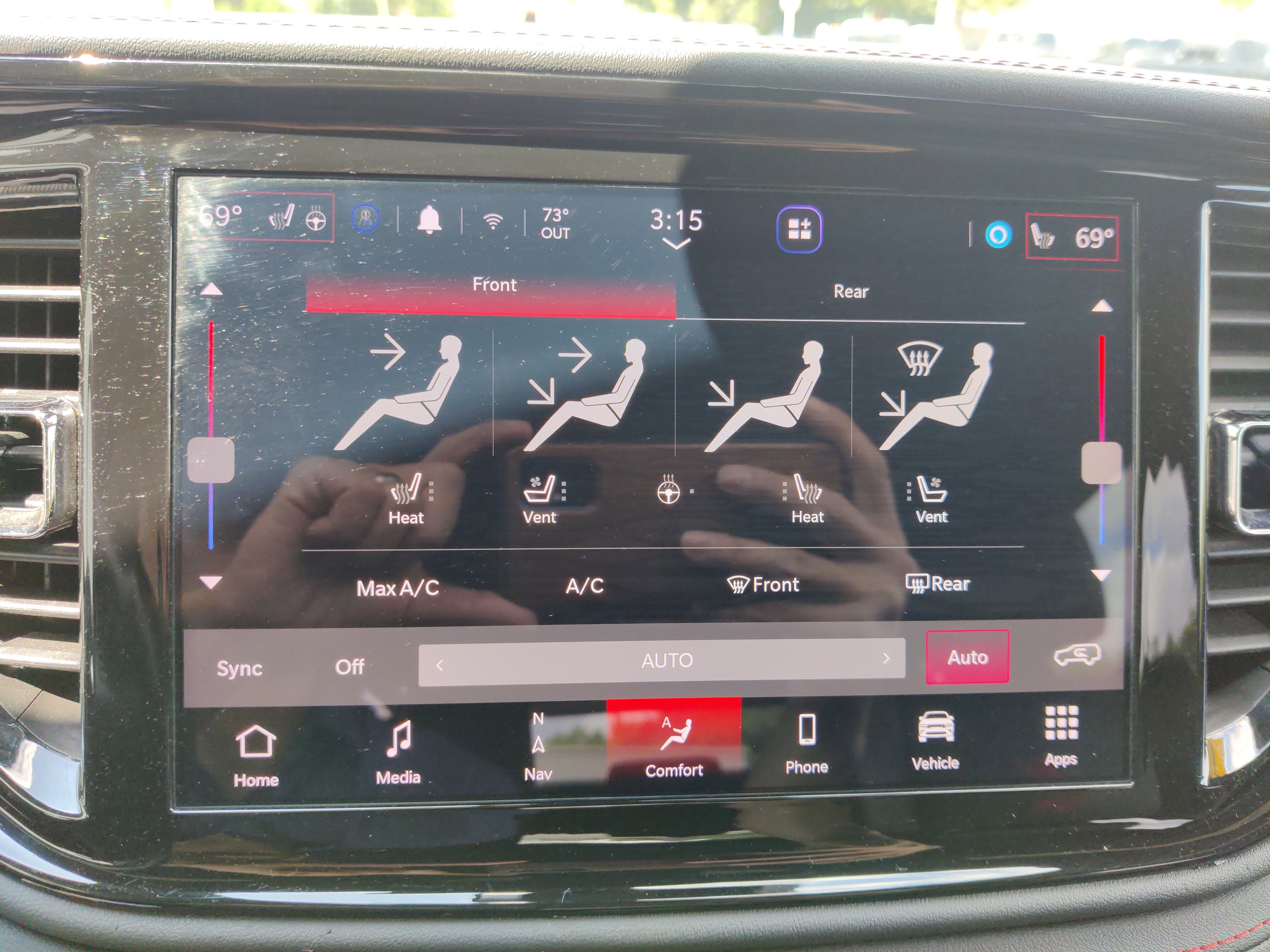 Used 2023 Dodge Durango GT image 37