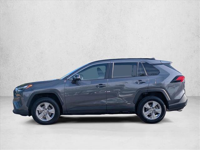 Used 2024 Toyota RAV4 XLE AWD/4WD image 9
