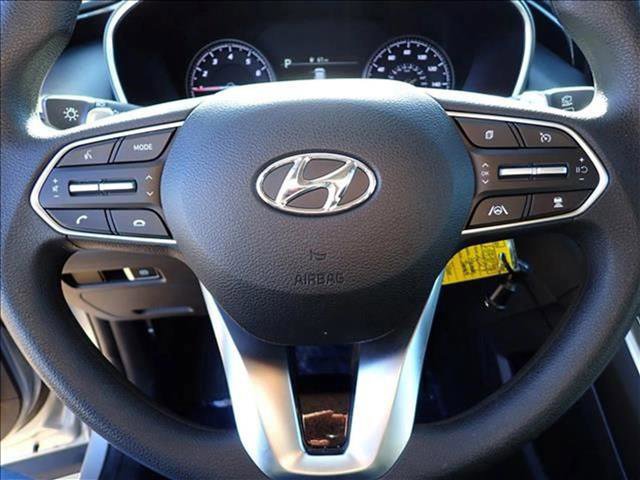 Used 2023 Hyundai Santa Fe SE image 14