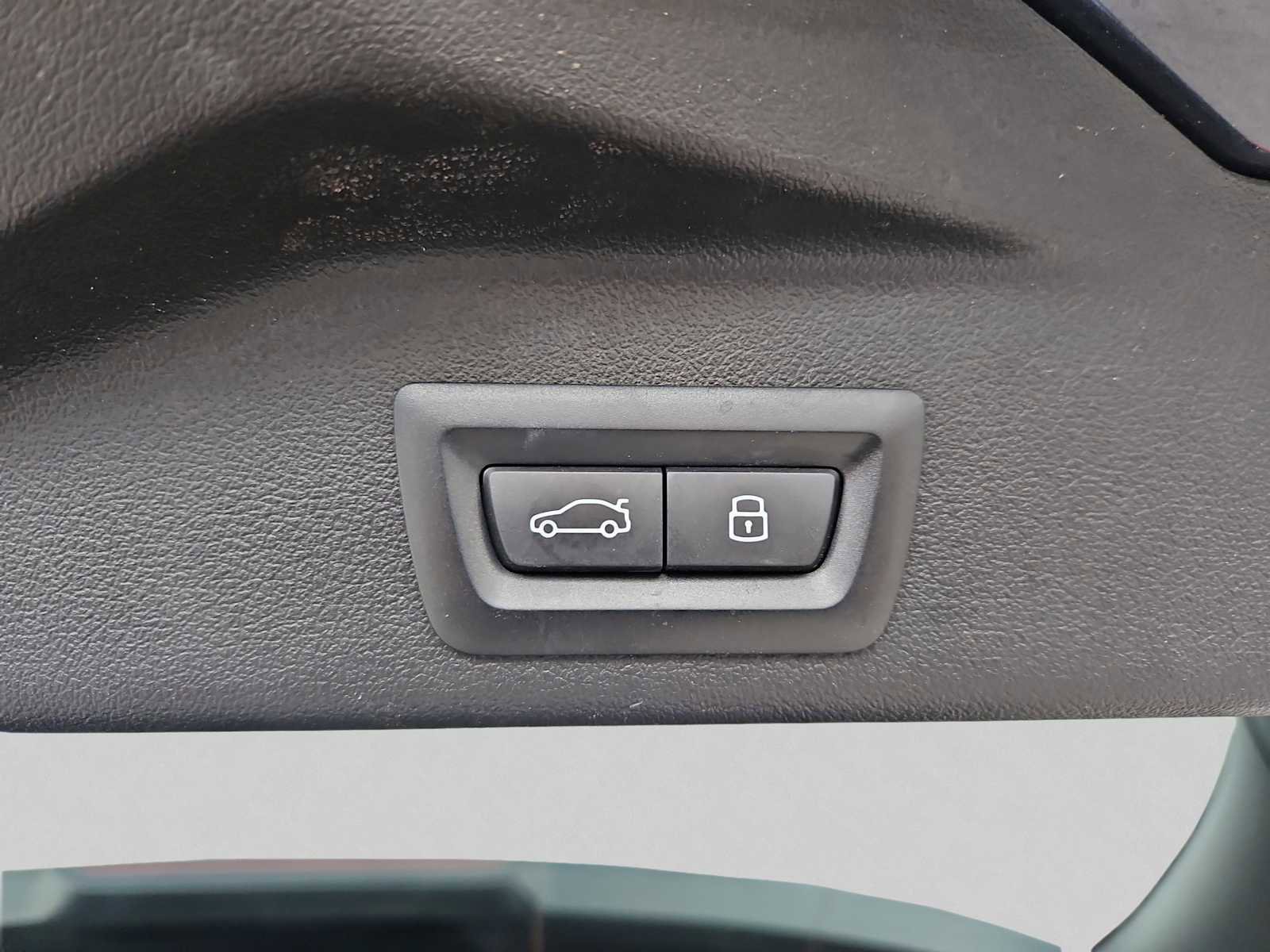 Used 2019 BMW X5 xDrive40i w/ Convenience Package image 25