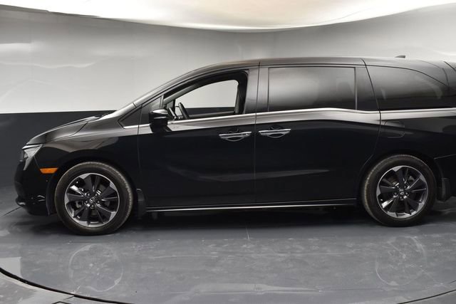 Used 2023 Honda Odyssey Elite image 5