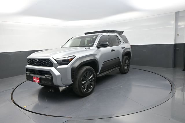 Used 2025 Toyota 4Runner TRD Off-Road AWD/4WD image 33