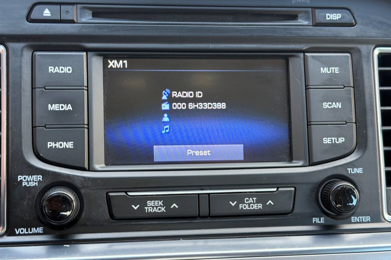 Used 2015 Hyundai Sonata SE w/ Option Group 02 image 25