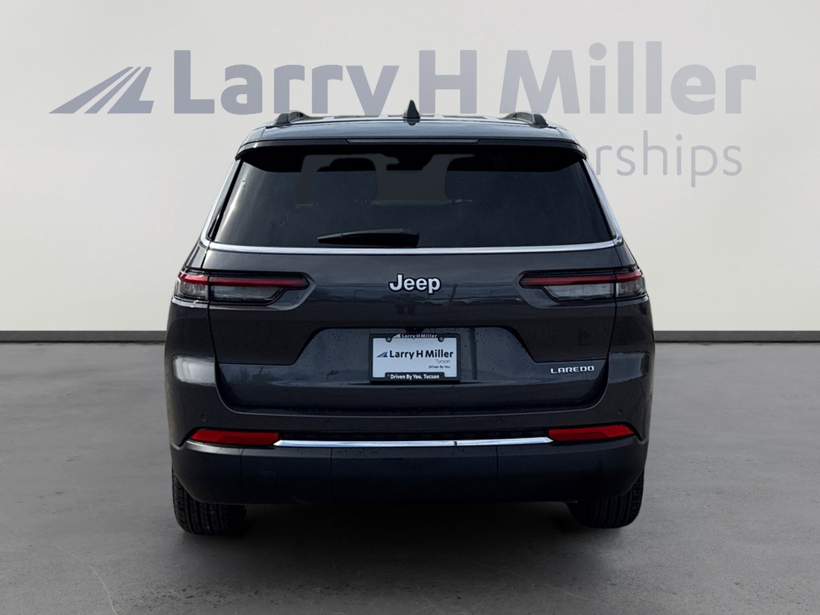 New 2026 Jeep Grand Cherokee L 2WD image 4