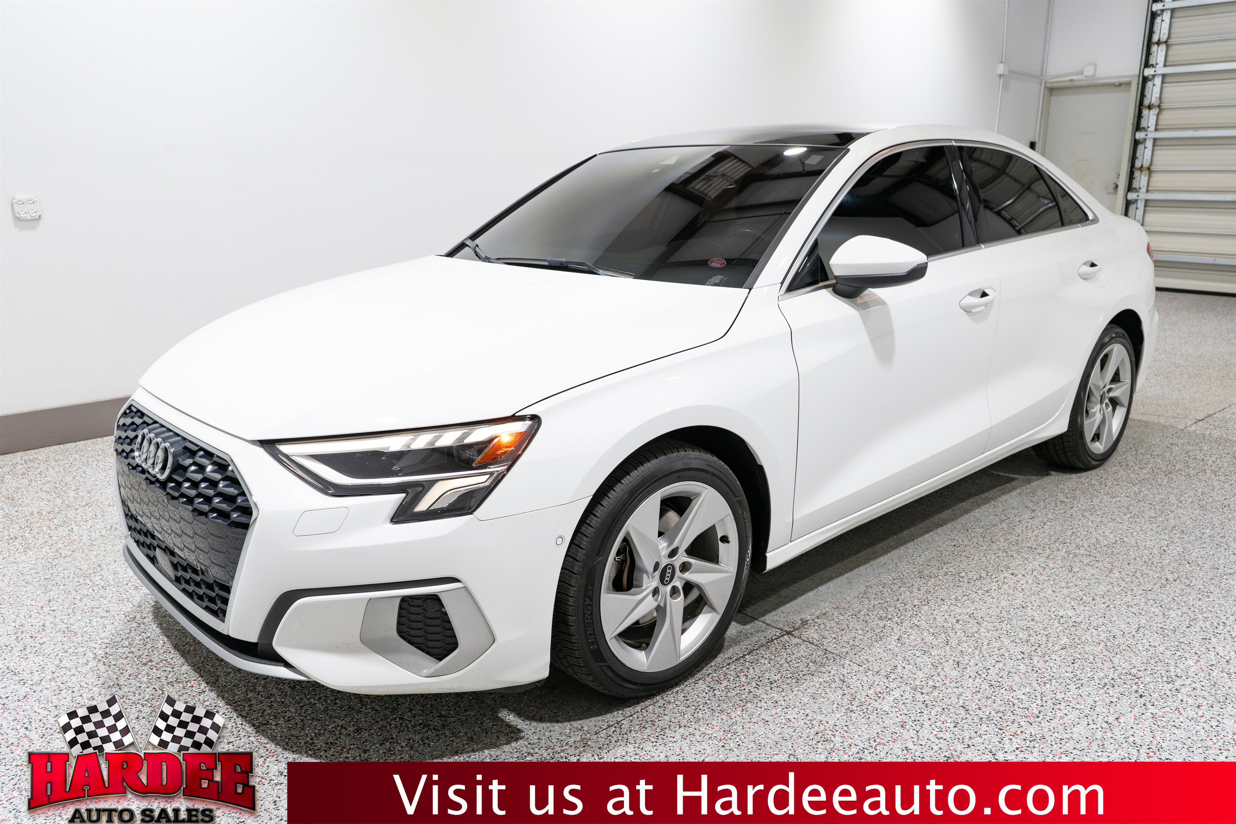 Used 2023 Audi A3 2.0T Premium FWD image 2