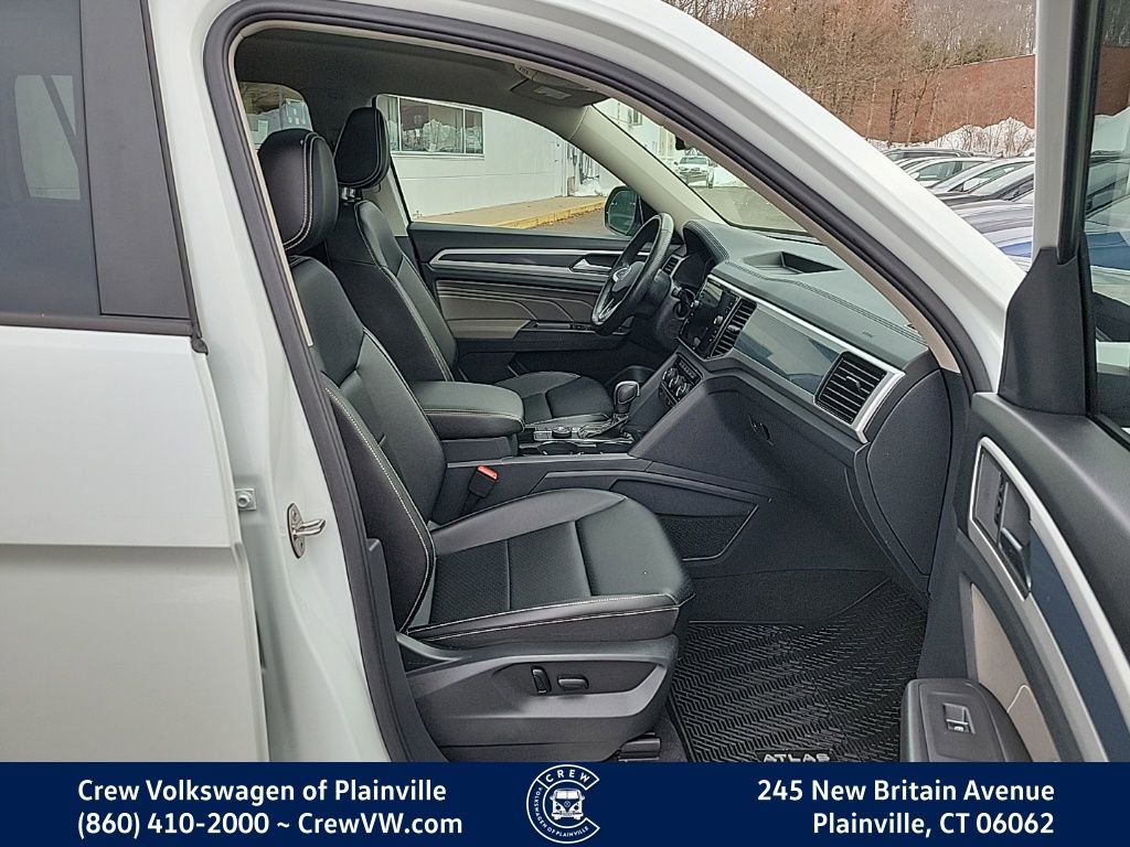 Certified 2023 Volkswagen Atlas SEL R-Line image 16