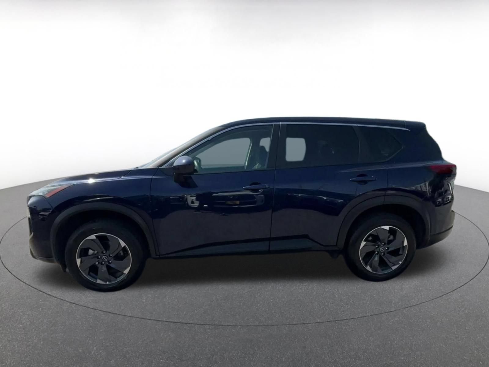 Used 2025 Nissan Rogue SV FWD image 8