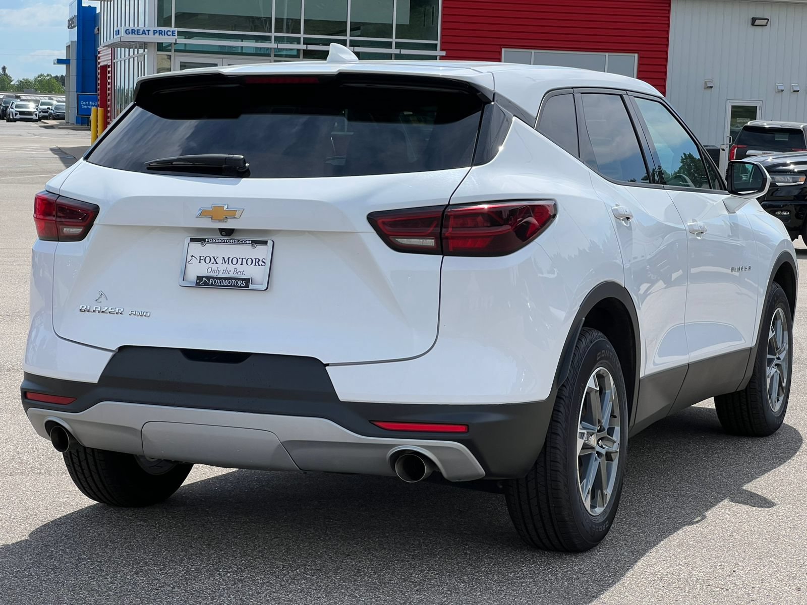 Used 2025 Chevrolet Blazer LT AWD/4WD image 9