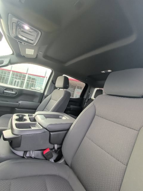 Used 2021 Chevrolet Silverado 1500 Custom Trail Boss AWD/4WD image 12