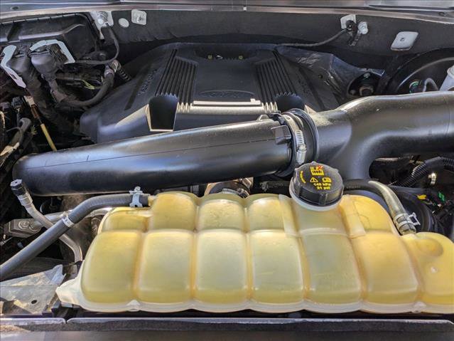 Used 2020 Ford Expedition XLT image 22