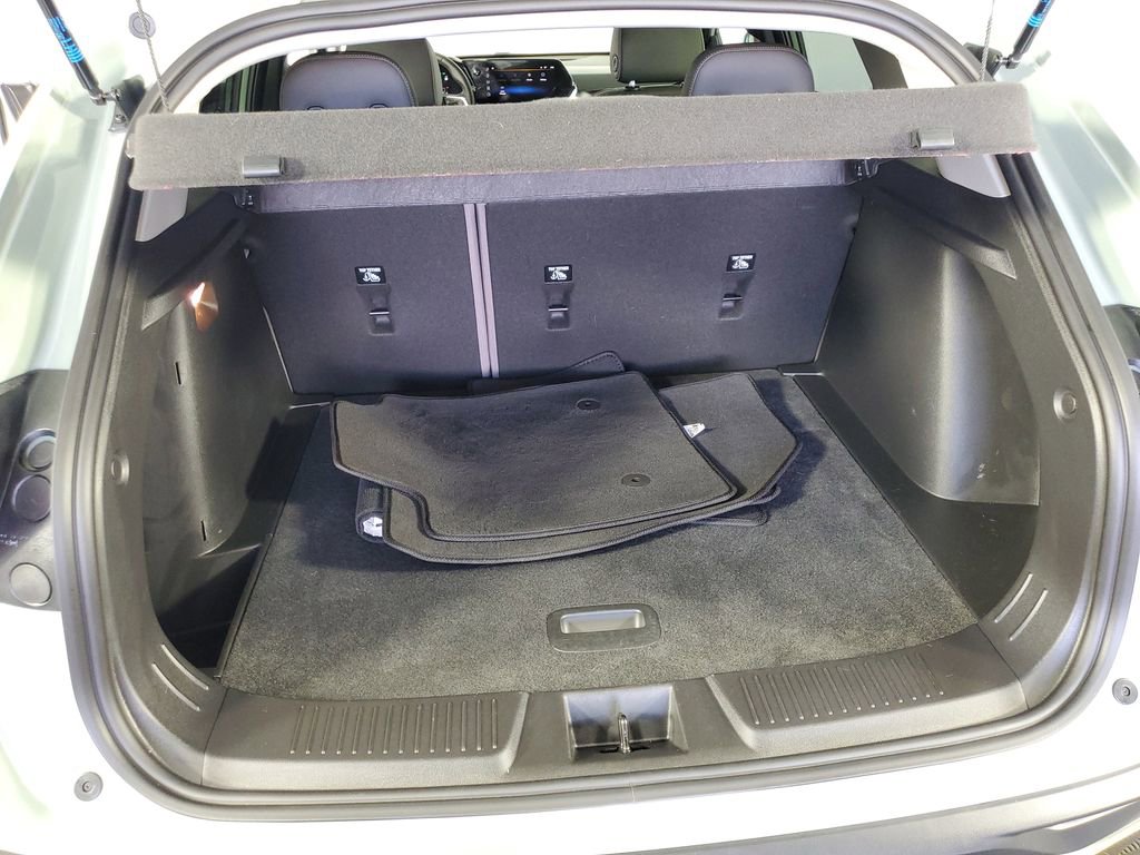 Used 2026 Chevrolet Trax ACTIV image 32