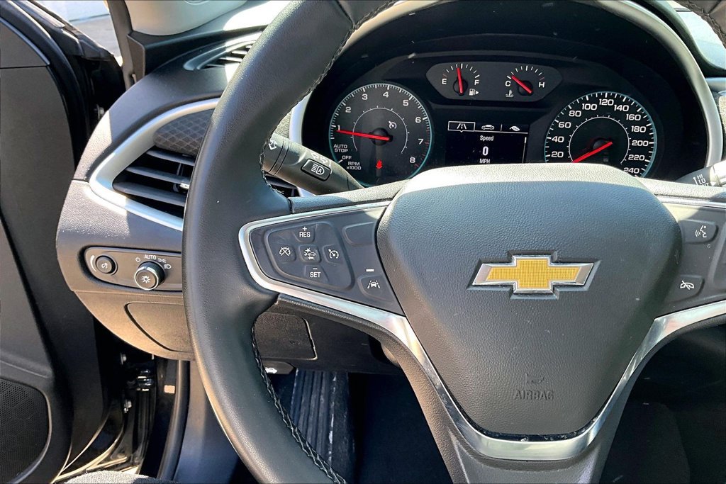 Used 2024 Chevrolet Malibu LT w/ Midnight Edition FWD image 10