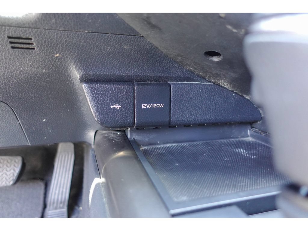 Used 2024 Toyota Camry SE FWD image 21
