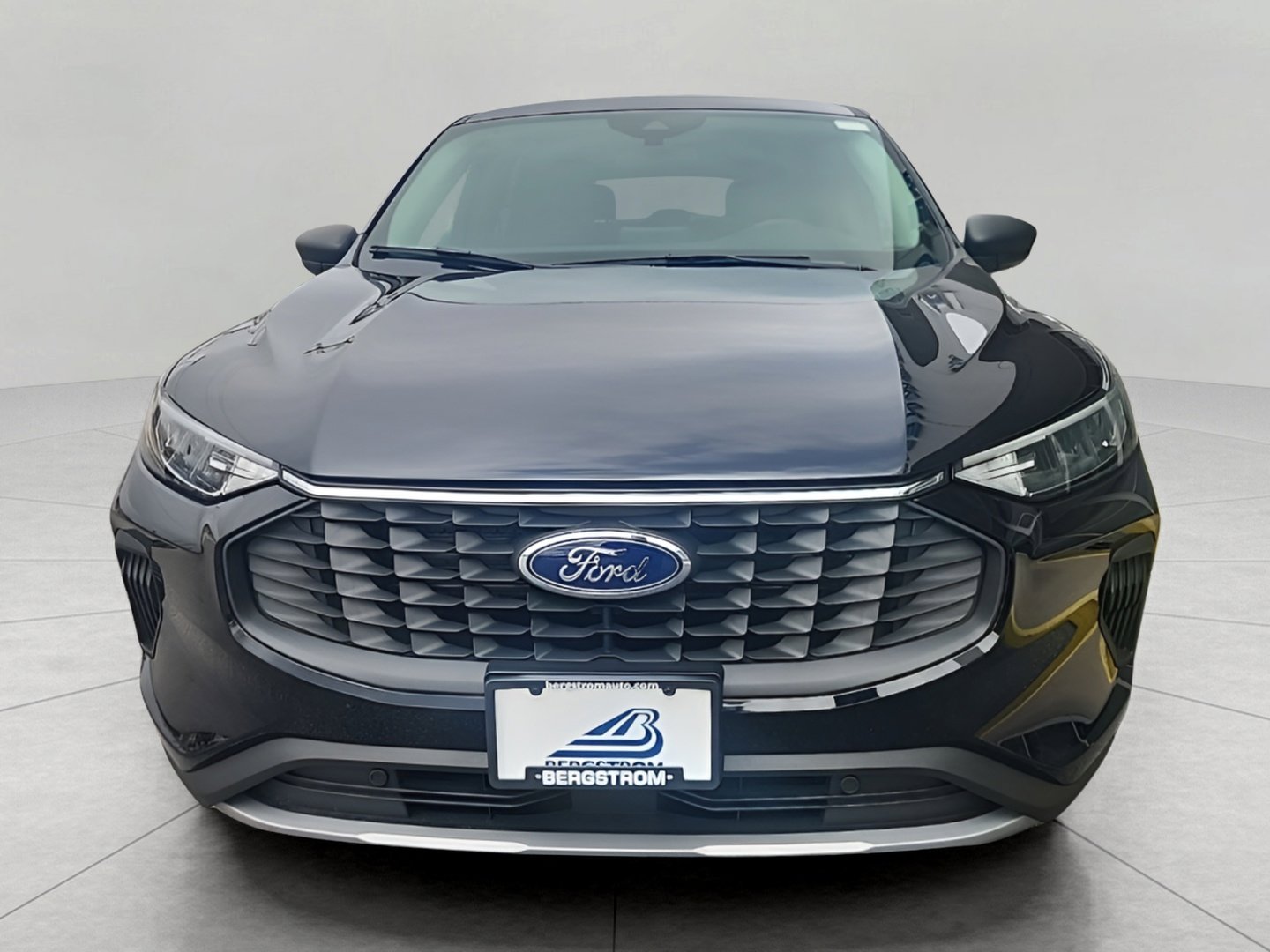 Certified 2023 Ford Escape Active w/ Cold Weather Package FWD image 4