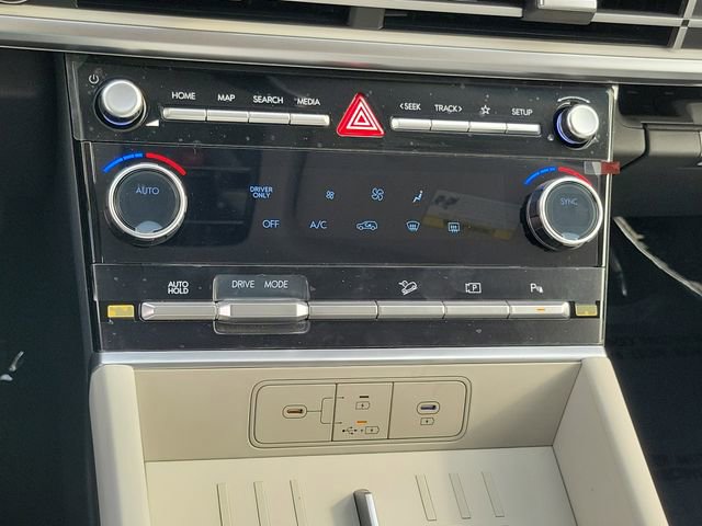 New 2026 Hyundai Santa Fe SE image 11