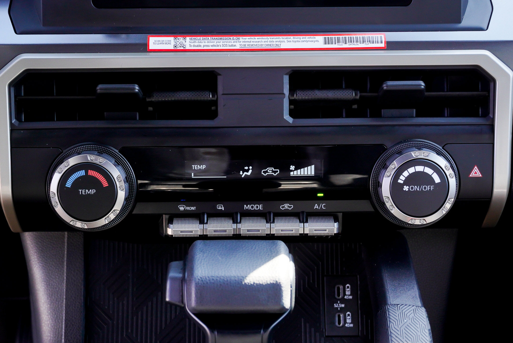 Certified 2025 Toyota Tacoma SR5 AWD/4WD image 36