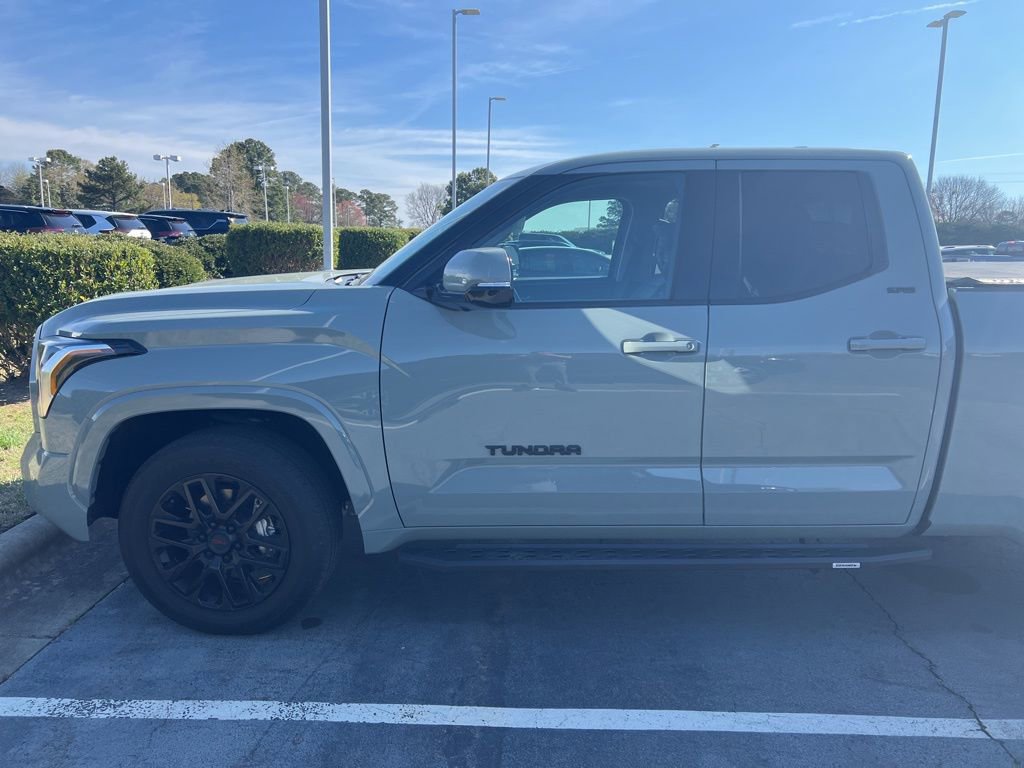 Used 2022 Toyota Tundra SR5 image 7
