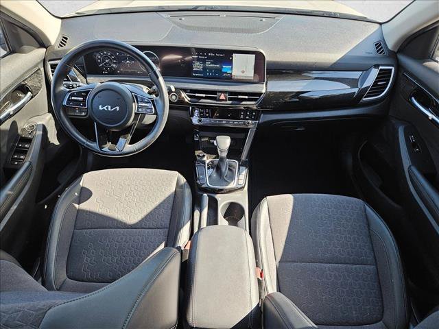 Used 2024 Kia Seltos S FWD image 19