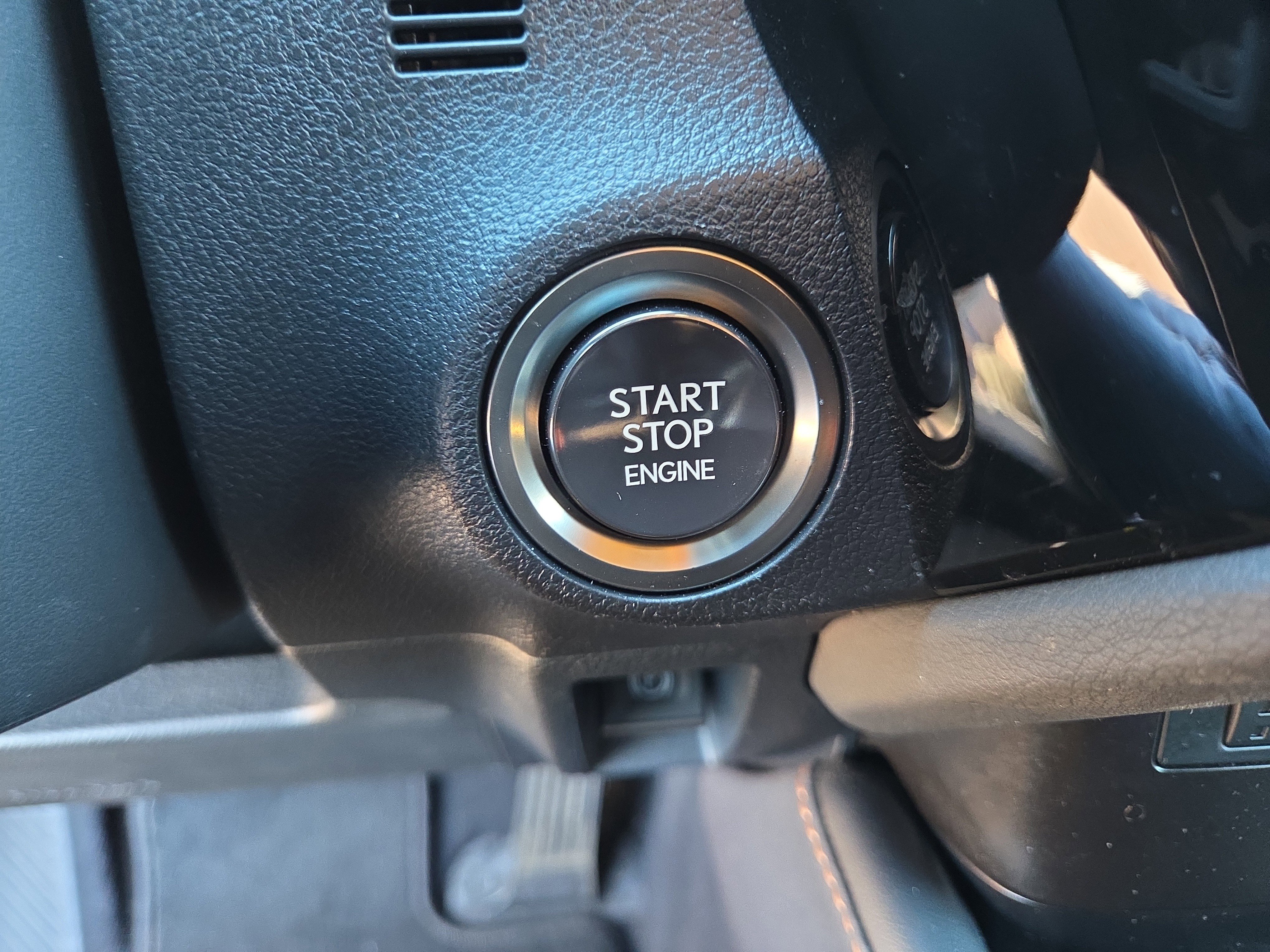 Used 2024 Lexus ES 350 w/ Premium Package image 30