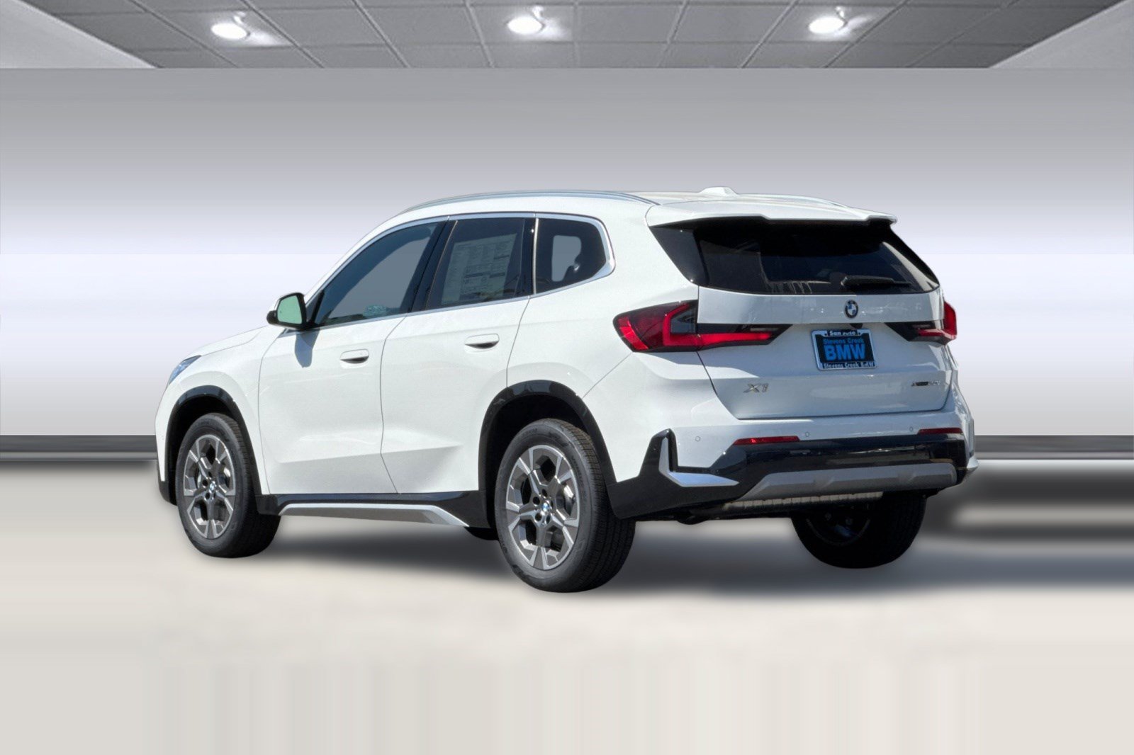New 2027 BMW X1 xDrive28i AWD/4WD image 3