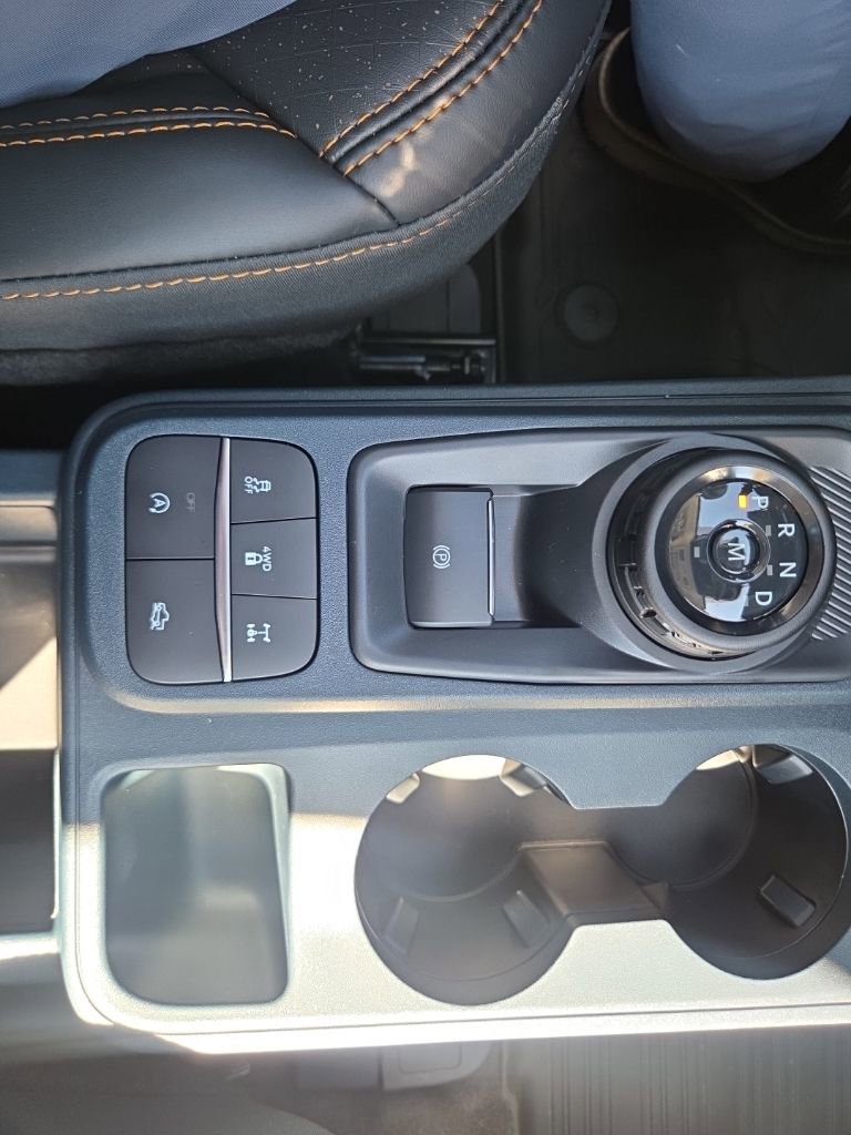 Used 2025 Ford Maverick Tremor image 22