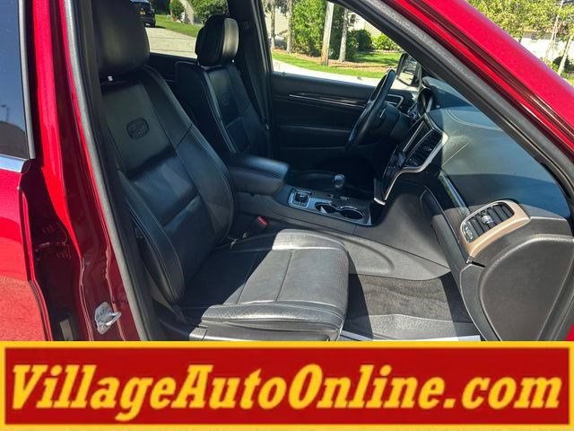 Used 2015 Jeep Grand Cherokee Overland w/ Advanced Technology Group AWD/4WD image 46