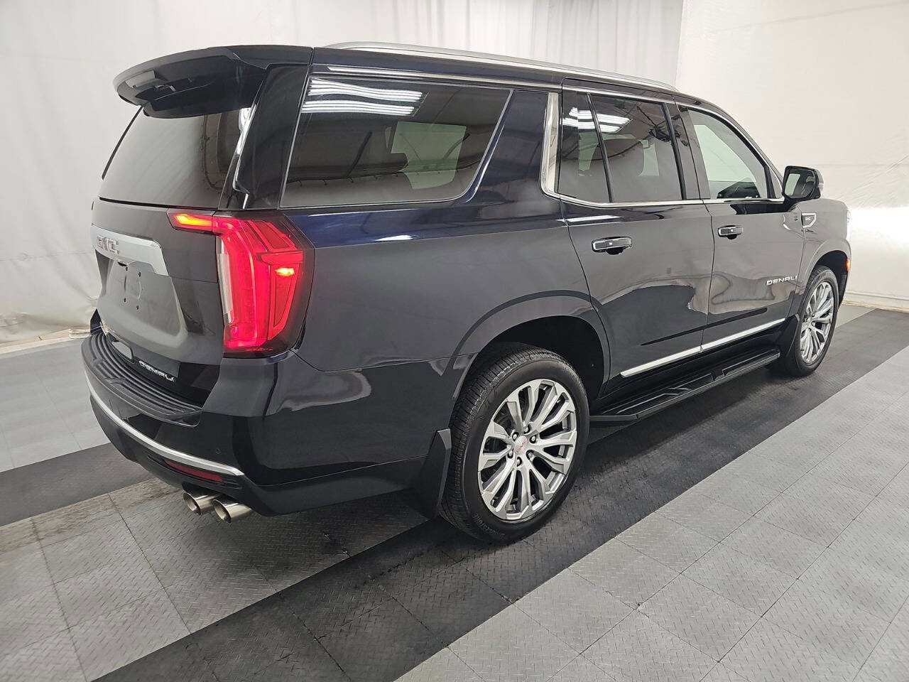 Used 2021 GMC Yukon Denali image 6