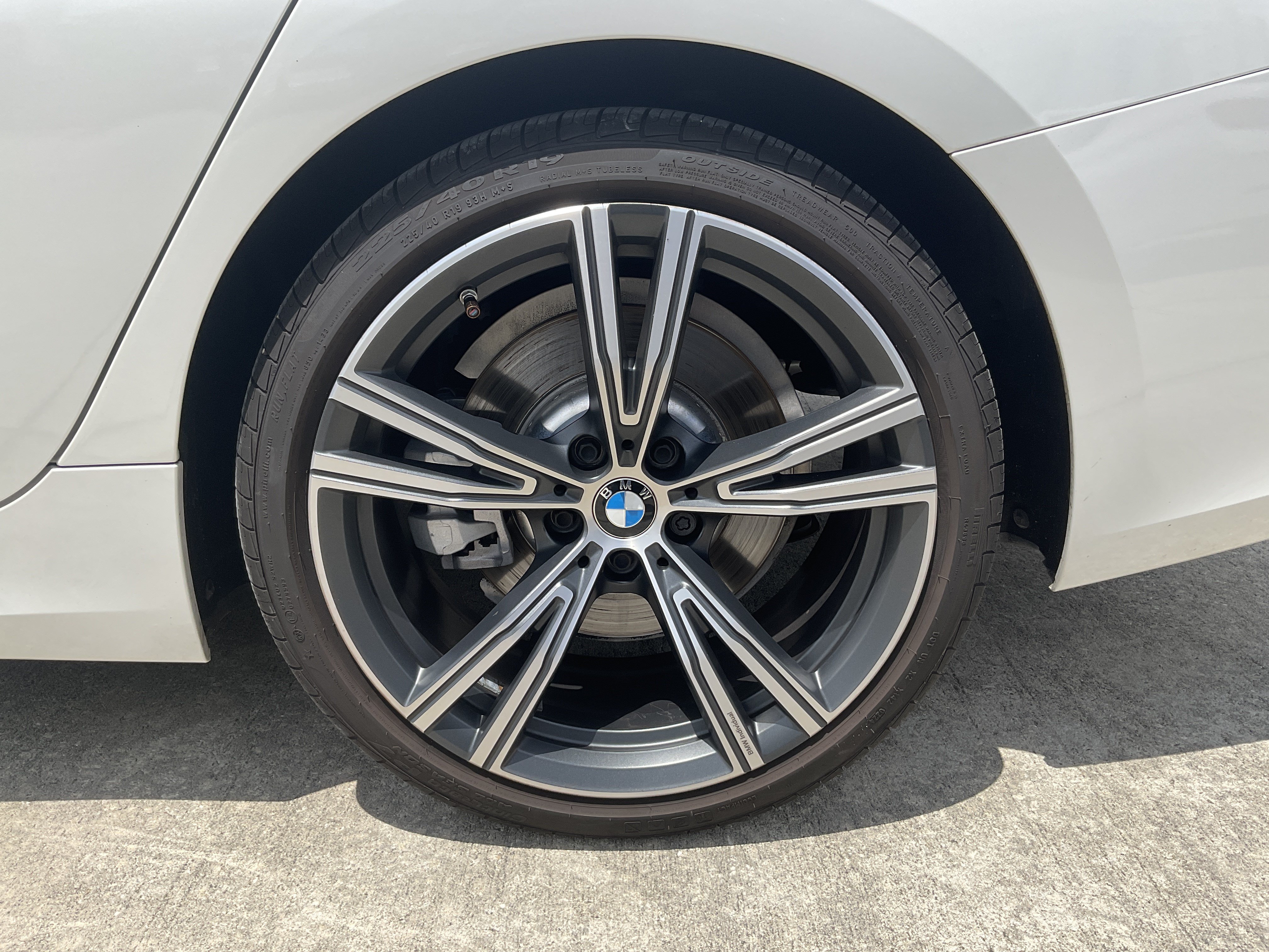 Used 2021 BMW 330i Sedan w/ Convenience Package RWD image 7