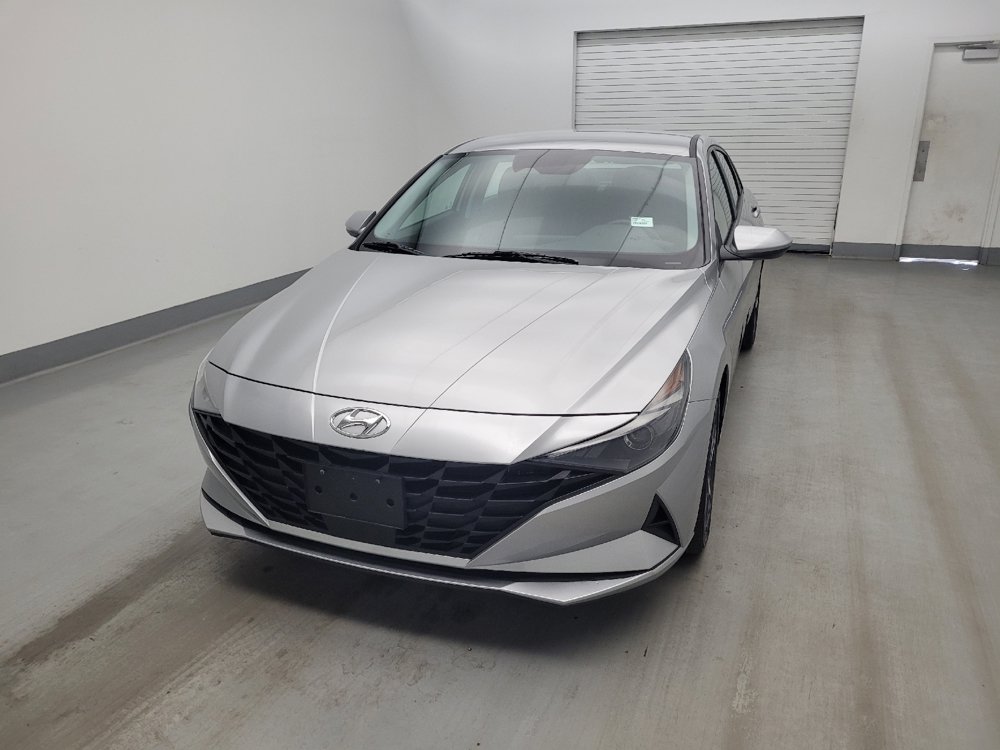 Used 2023 Hyundai Elantra SEL w/ Convenience Package FWD image 15