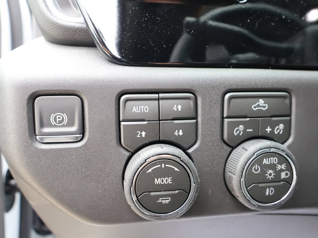 New 2026 Chevrolet Silverado 1500 LT Trail Boss w/ Convenience Package II AWD/4WD image 14