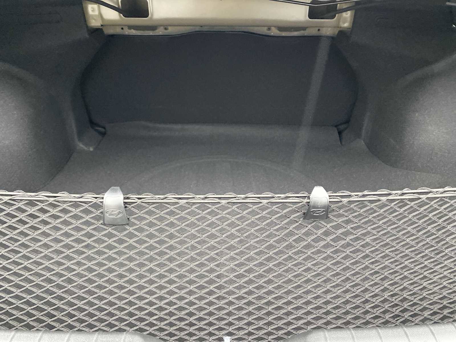 Certified 2025 Hyundai Elantra Blue image 31