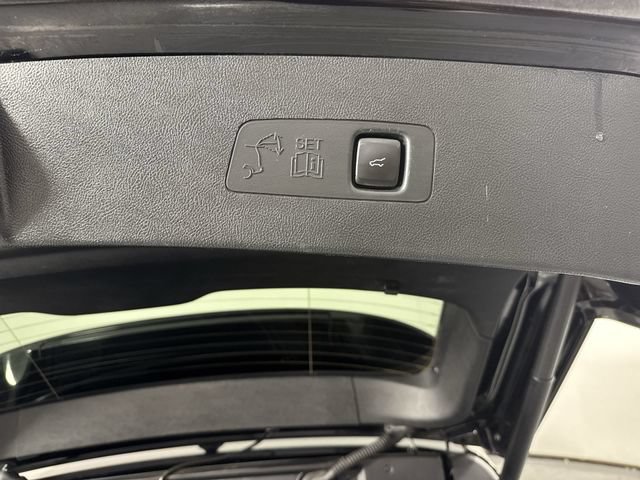 Used 2020 Lincoln Corsair Reserve w/ Equipment Group 201A AWD/4WD image 35