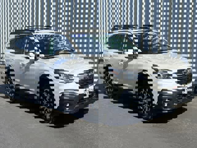 Certified 2022 Subaru Outback Premium image 8