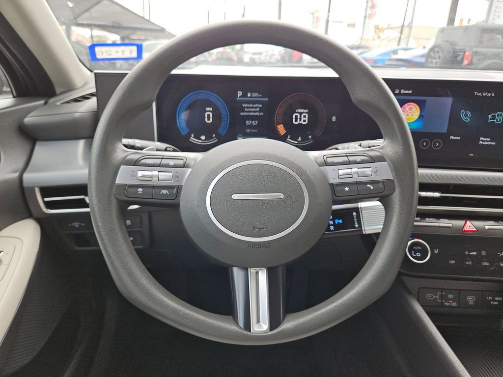 Used 2025 Hyundai Sonata SEL FWD image 23