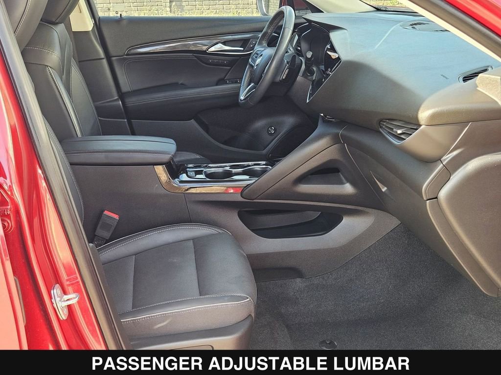 Used 2021 Buick Envision Essence FWD image 30