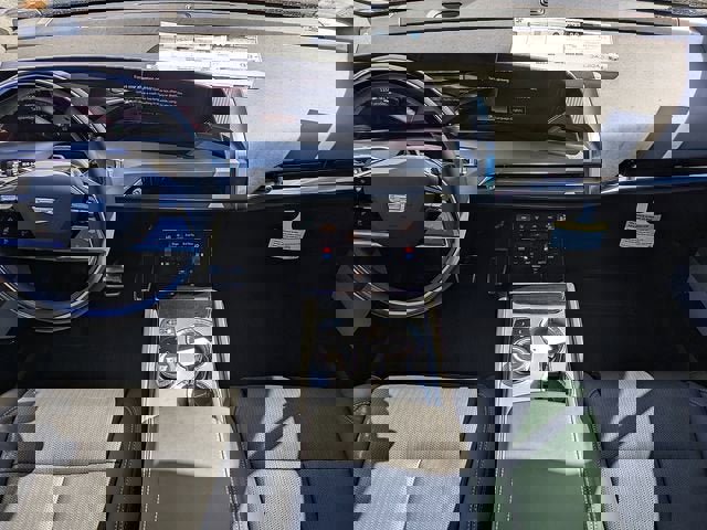 New 2026 Cadillac Vistiq Sport w/ LPO, Floor Liner Package image 16