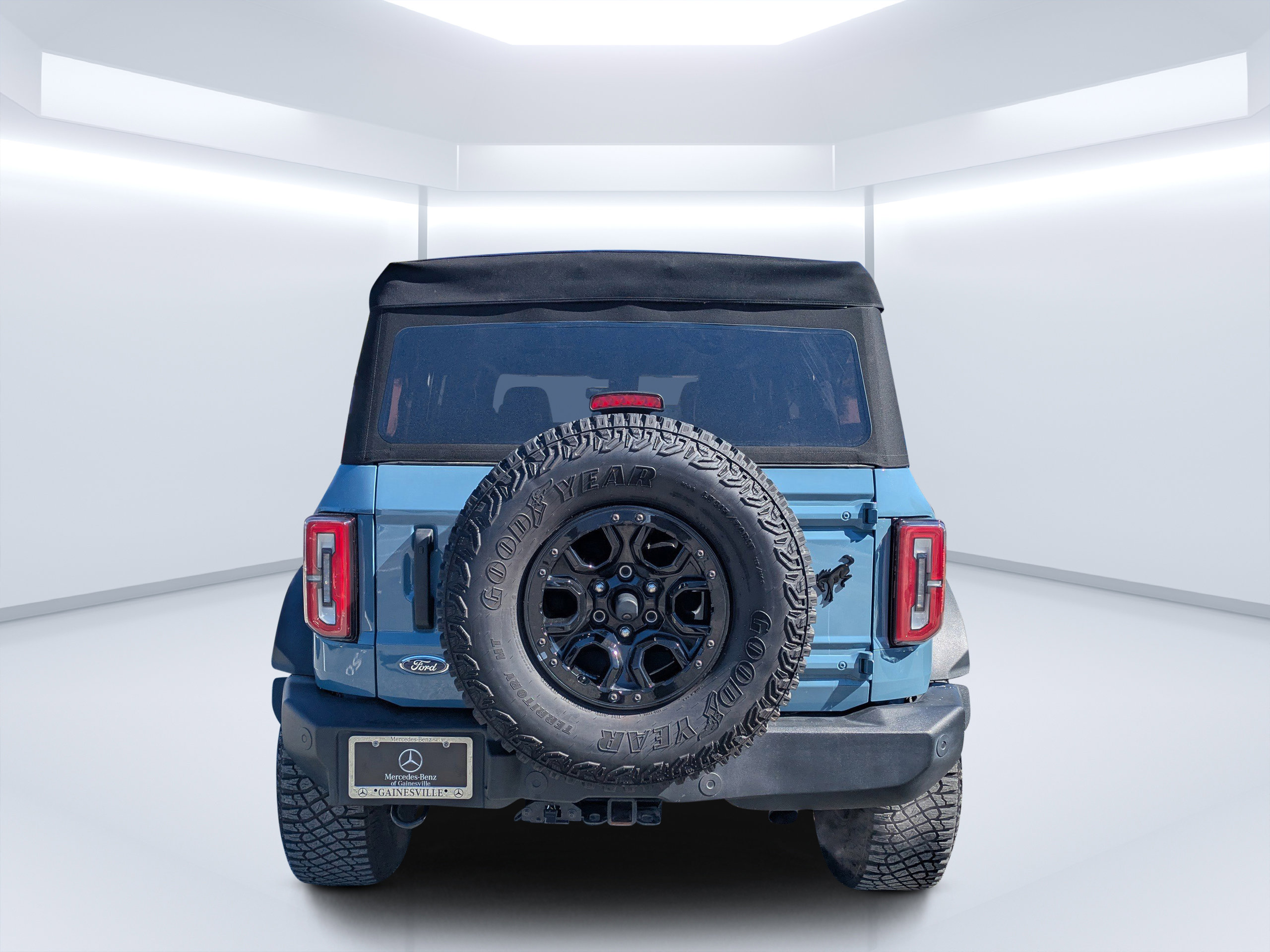 Used 2023 Ford Bronco Wildtrak image 6