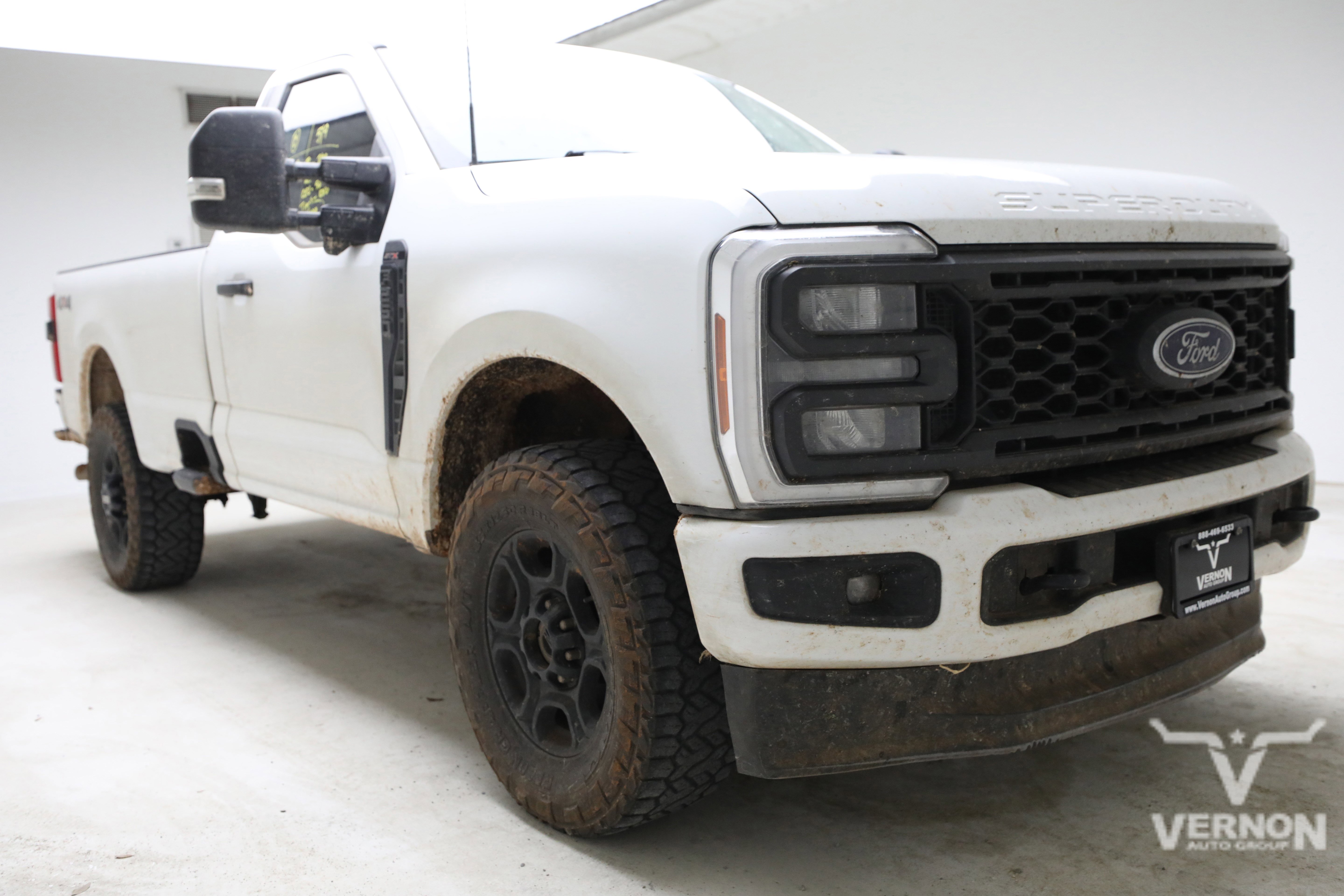 Used 2023 Ford F250 XL w/ STX Appearance Package AWD/4WD image 6