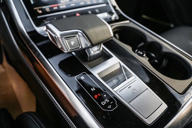 Used 2025 Audi Q7 3.0T Premium Plus image 21